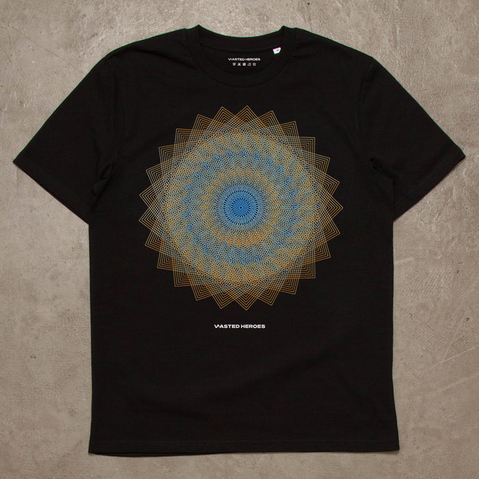 002 Geometric Front Print - Tshirt - Black