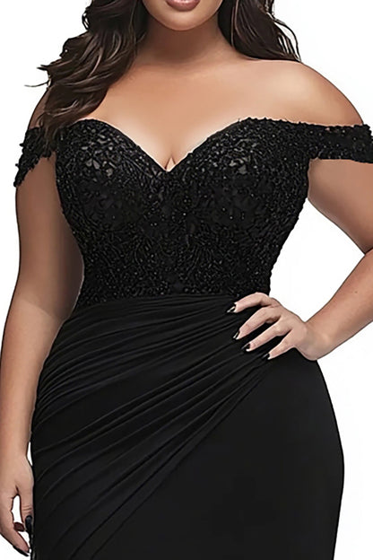 Black Mermaid V-Neck Plus Size Long Prom Dress with Appliques