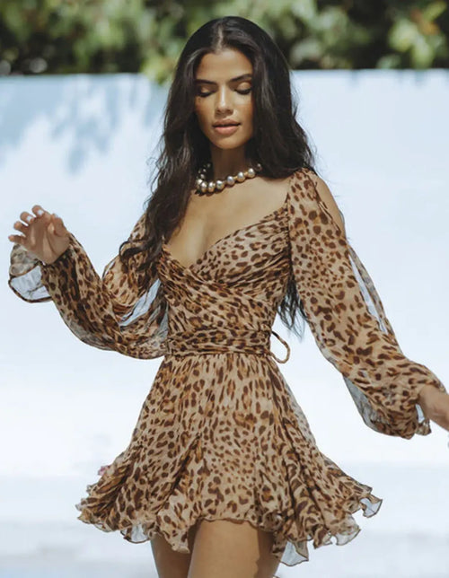 Elvaya – Chic Mini Dress with Timeless Flair