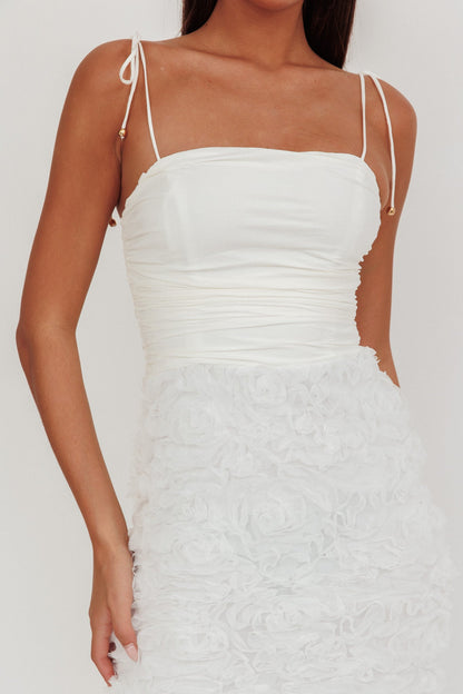 Love & Honor Textured Floral Maxi Dress White