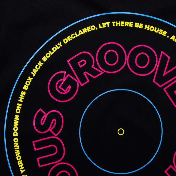 MY Continuous Groove Front Print - Tshirt - Black