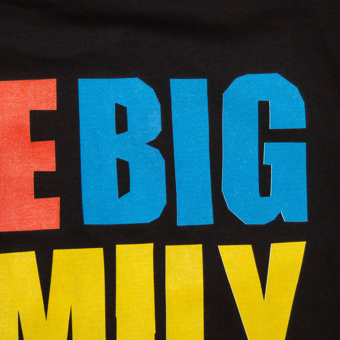 One Big Family Back Print - Tshirt - Black