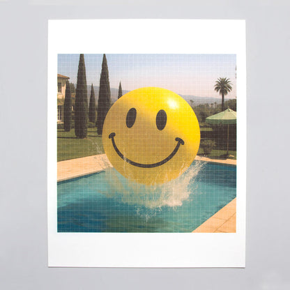 Smiley Poolside Trip - Art Print