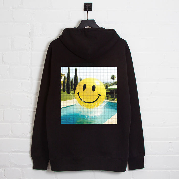 Smiley Poolside Trip Back Print - Hood - Black
