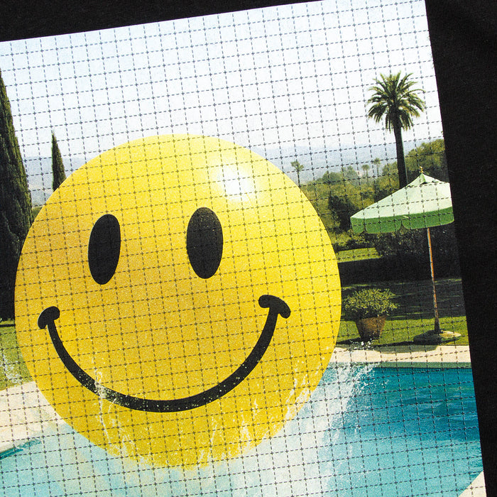 Smiley Poolside Trip Back Print - Hood - Black